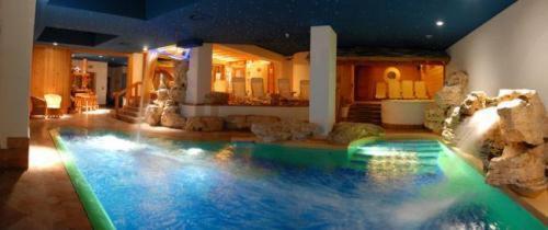 Eco Wellness Hotel Notre Maison Cogne Εξωτερικό φωτογραφία