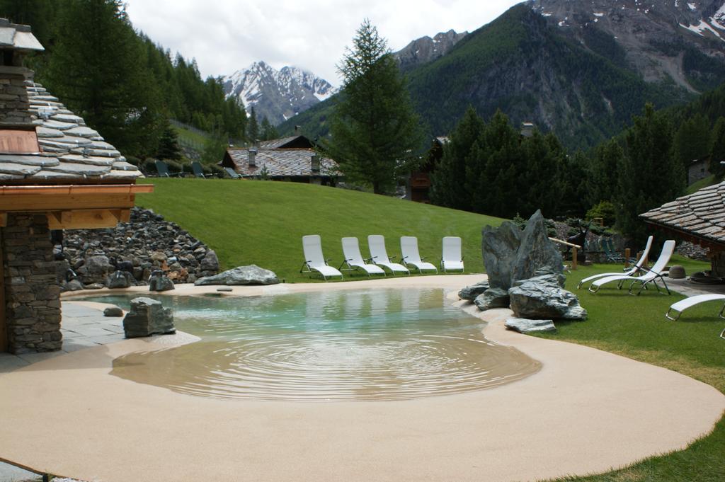Eco Wellness Hotel Notre Maison Cogne Εξωτερικό φωτογραφία
