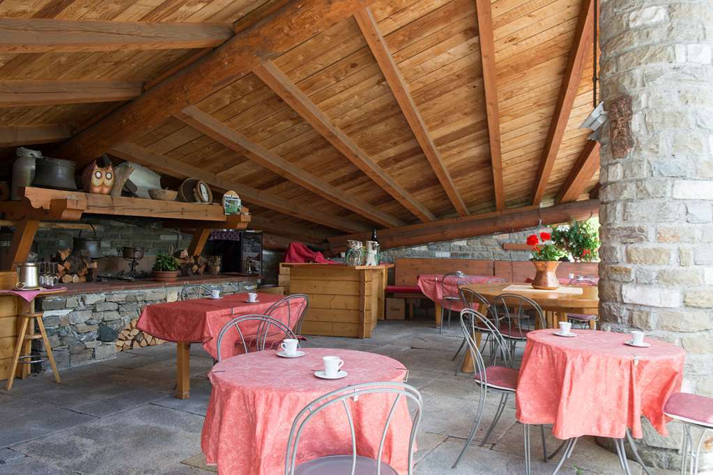 Eco Wellness Hotel Notre Maison Cogne Εξωτερικό φωτογραφία